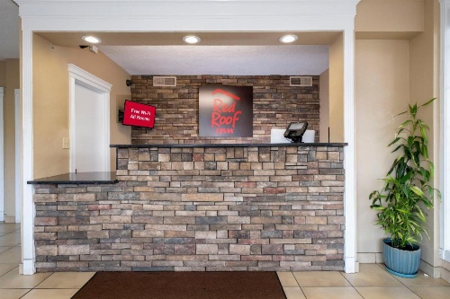 Red Roof Inn Knoxville North - Merchants Drive image 13