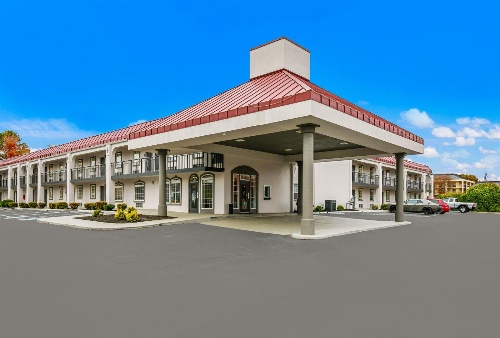 Red Roof Inn Knoxville North - Merchants Drive image 3